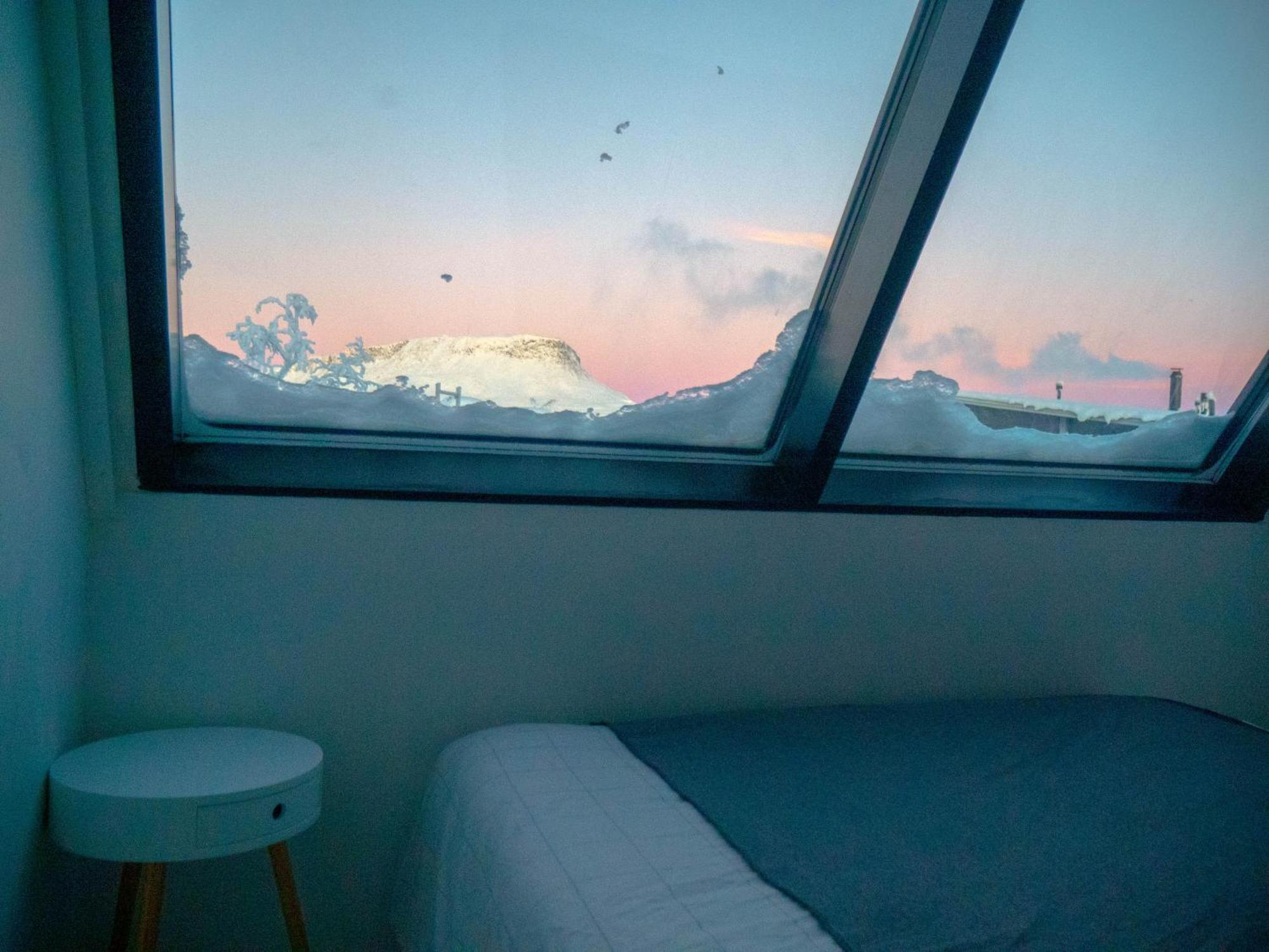 Sunrise View Lapland, Sky View Bedroom * Kilpisjärvi